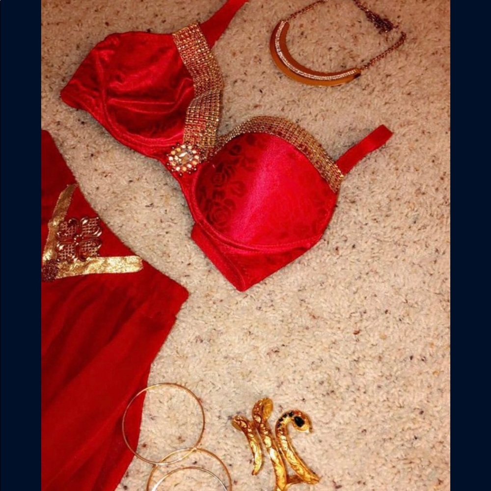 Jasmine Costume (Red)